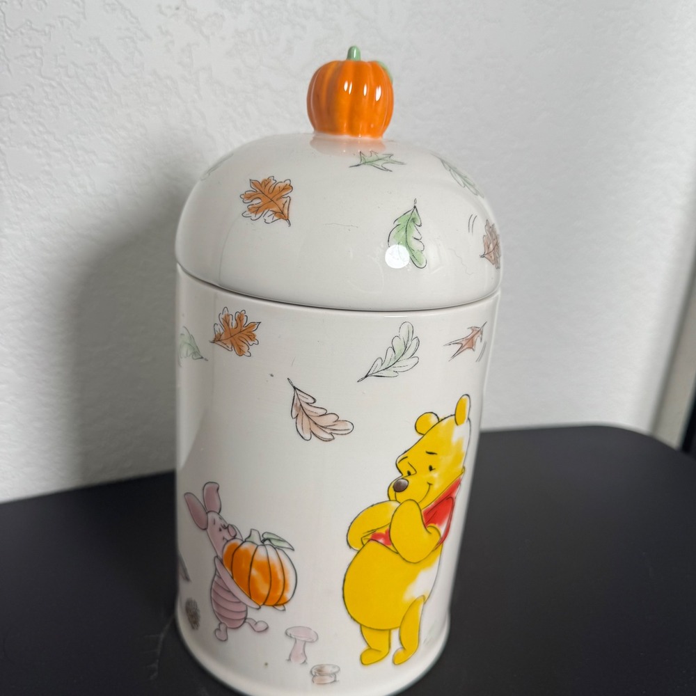 Disney Winnie the Pooh Canister Unisex OS White Autumn Pumpkin Fall Leaves Jar